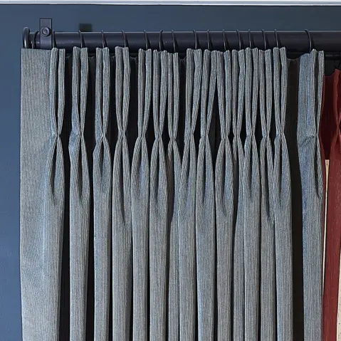 Double Pinch Pleat Heading