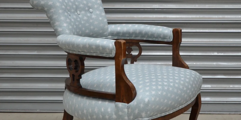Captains Chair – Recovered