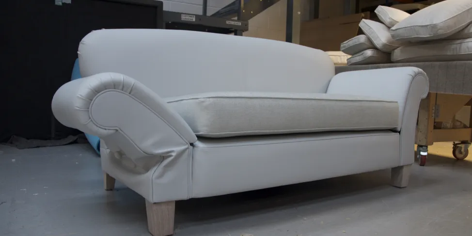 Traditional Drop Arm Sofa