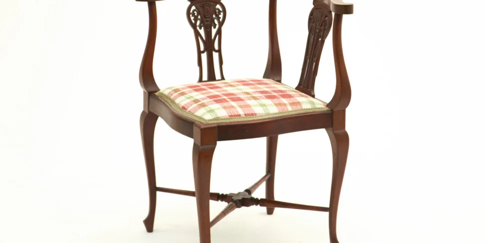 Corner Chair