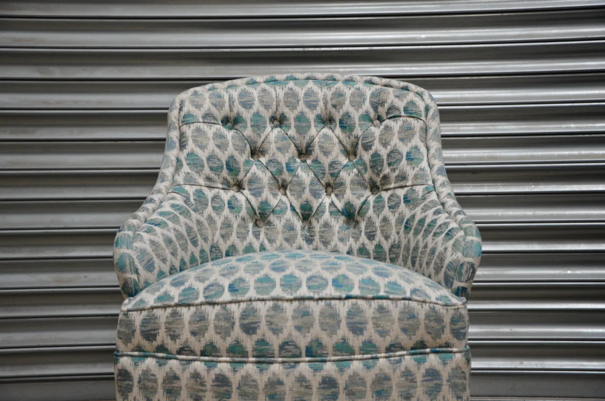Buttoned Back Chair
