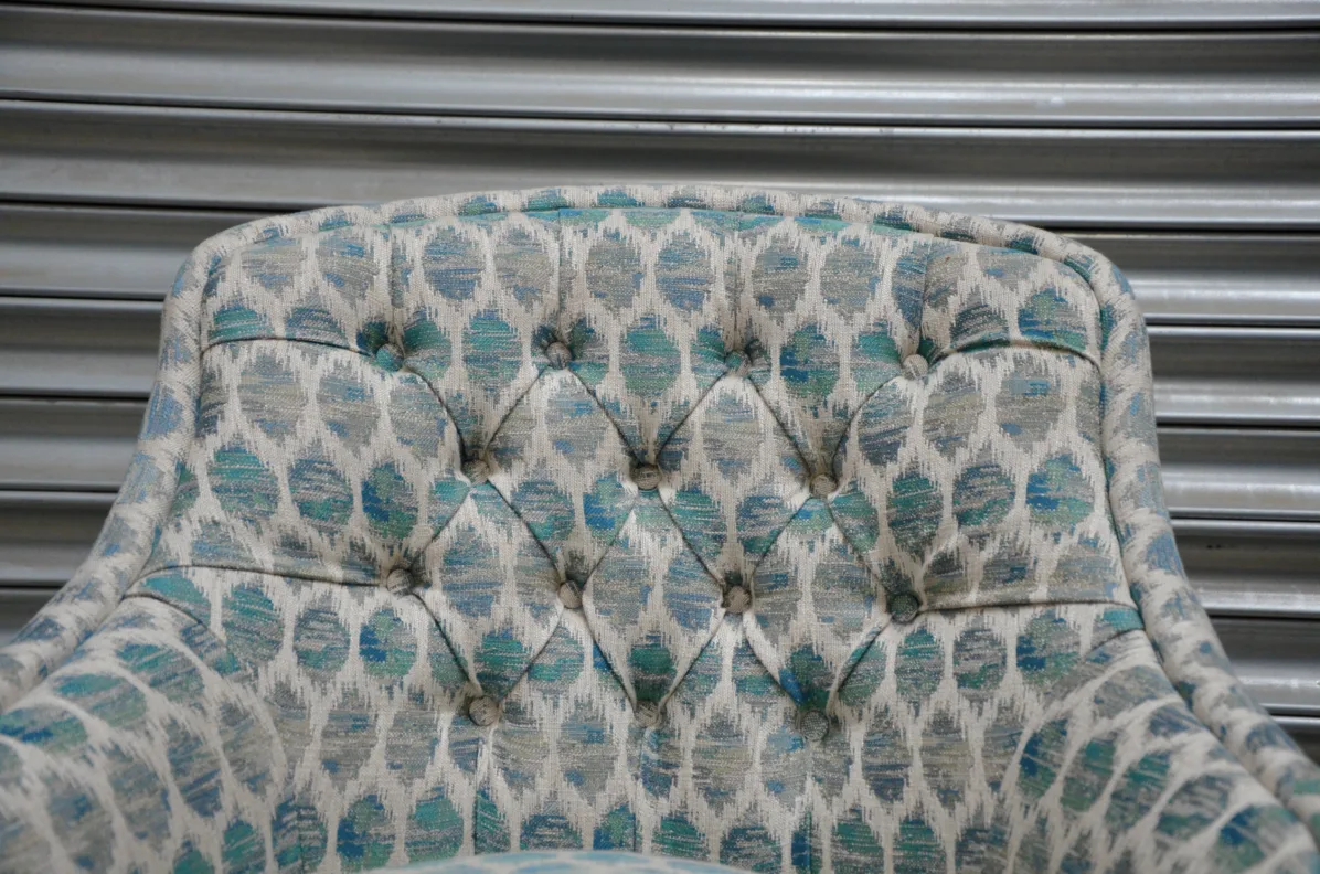 Buttoned Back Chair