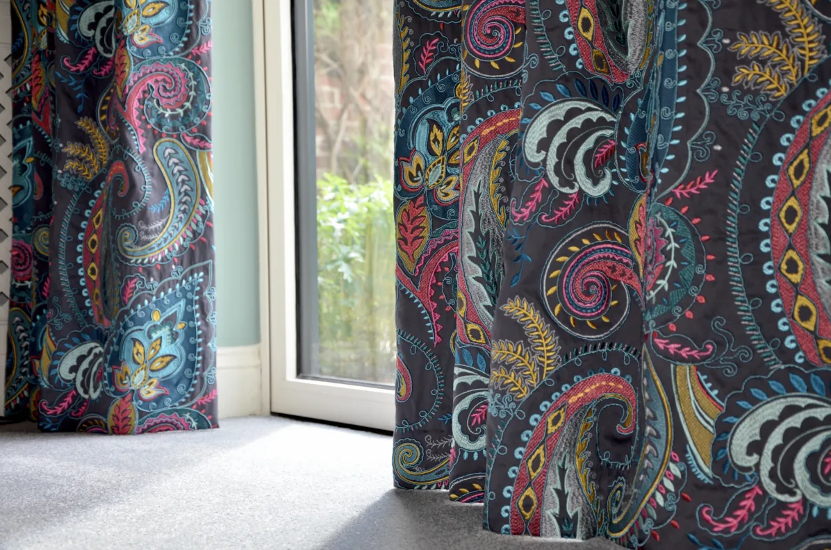 Wave Curtains & Silent Gliss Metropoles