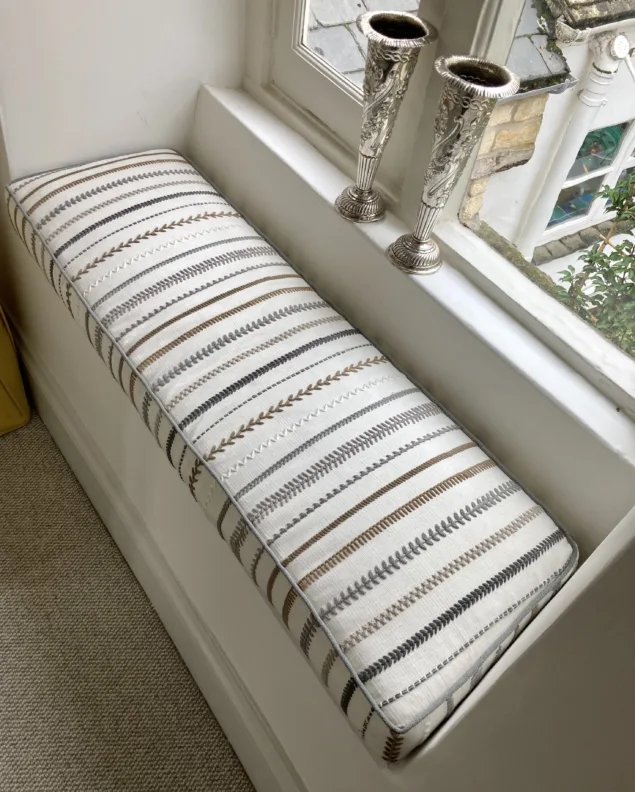 Landing Window Seat