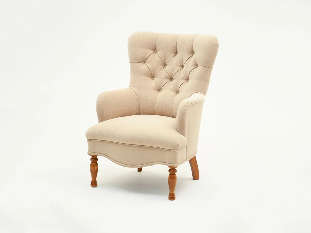 Parker Knoll Button Back Nursing Chair