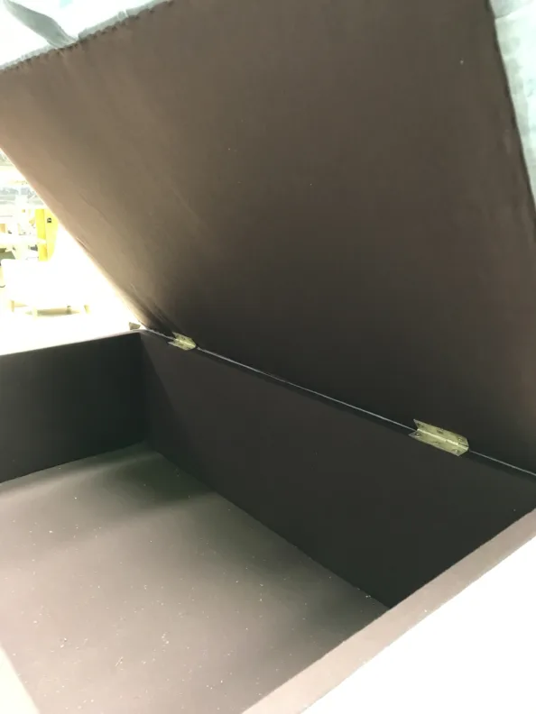 Buttoned Top Ottoman Transformation