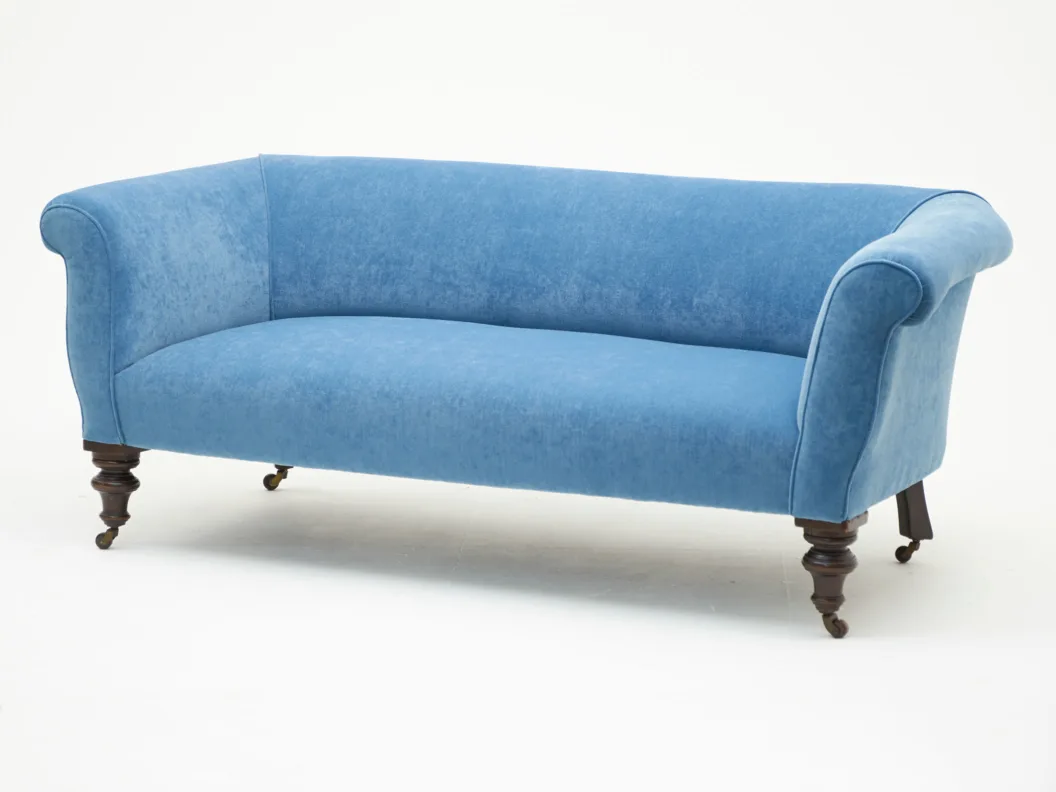 Sofa with Castors