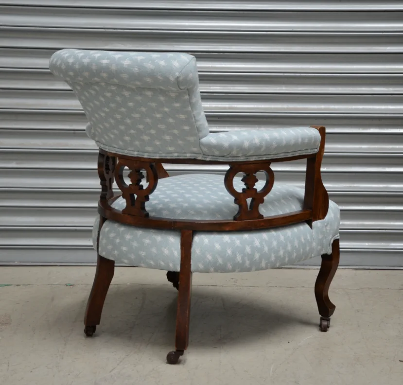 Captains Chair – Recovered