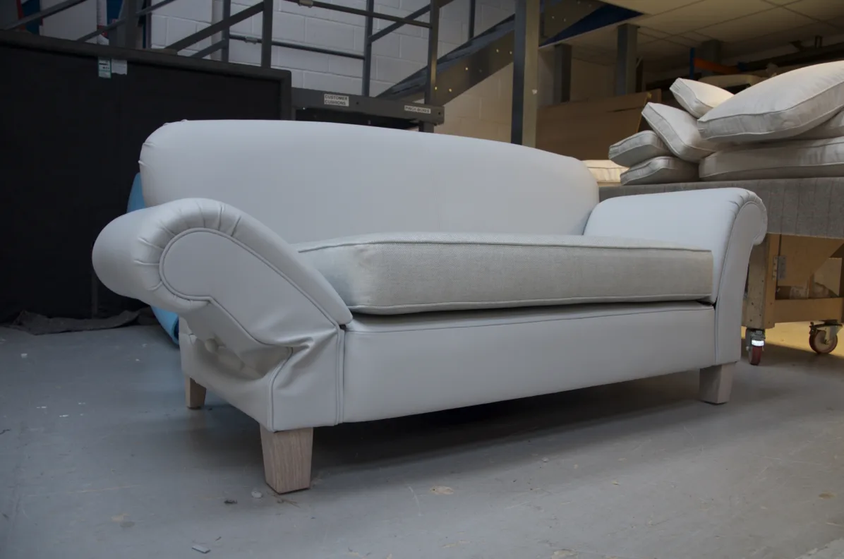 Traditional Drop Arm Sofa