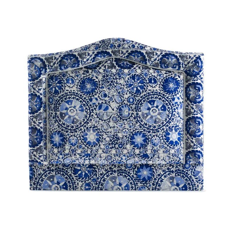 Signet headboard