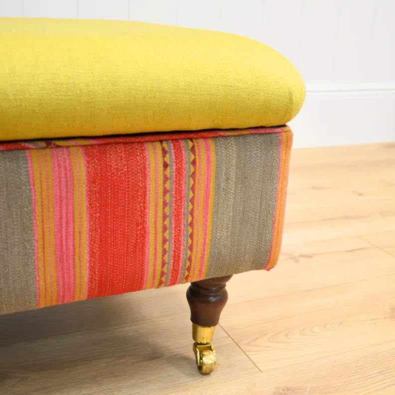 Multifunctional Storage Ottoman
