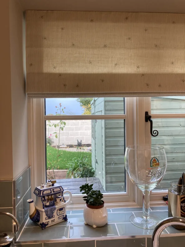 Made to Measure Roman Blind