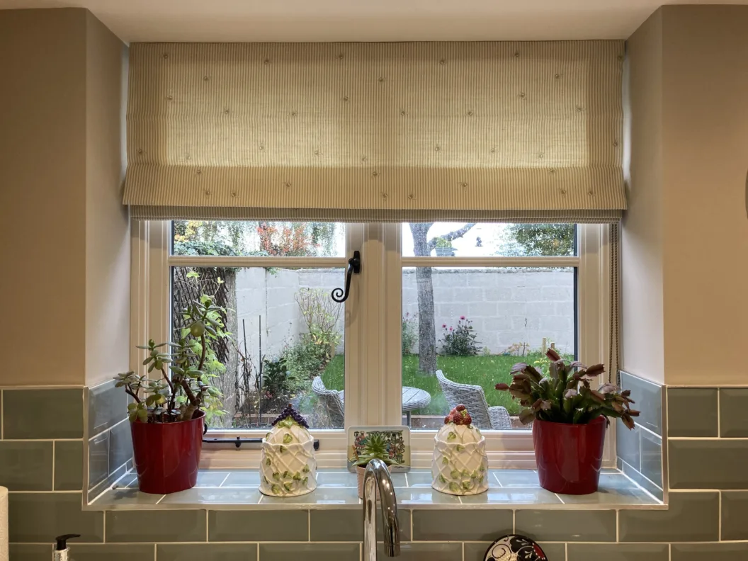 Made to Measure Roman Blind